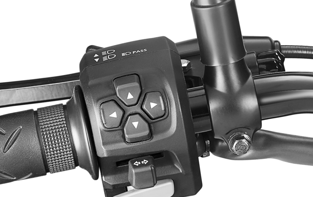 Mando Izq hornet