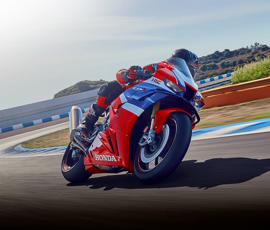 CBR1000
