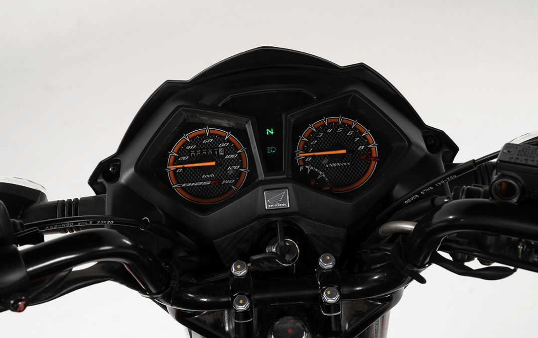 CB125F-STD-web-tablero