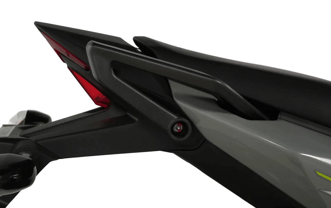 deportiva-xblade160